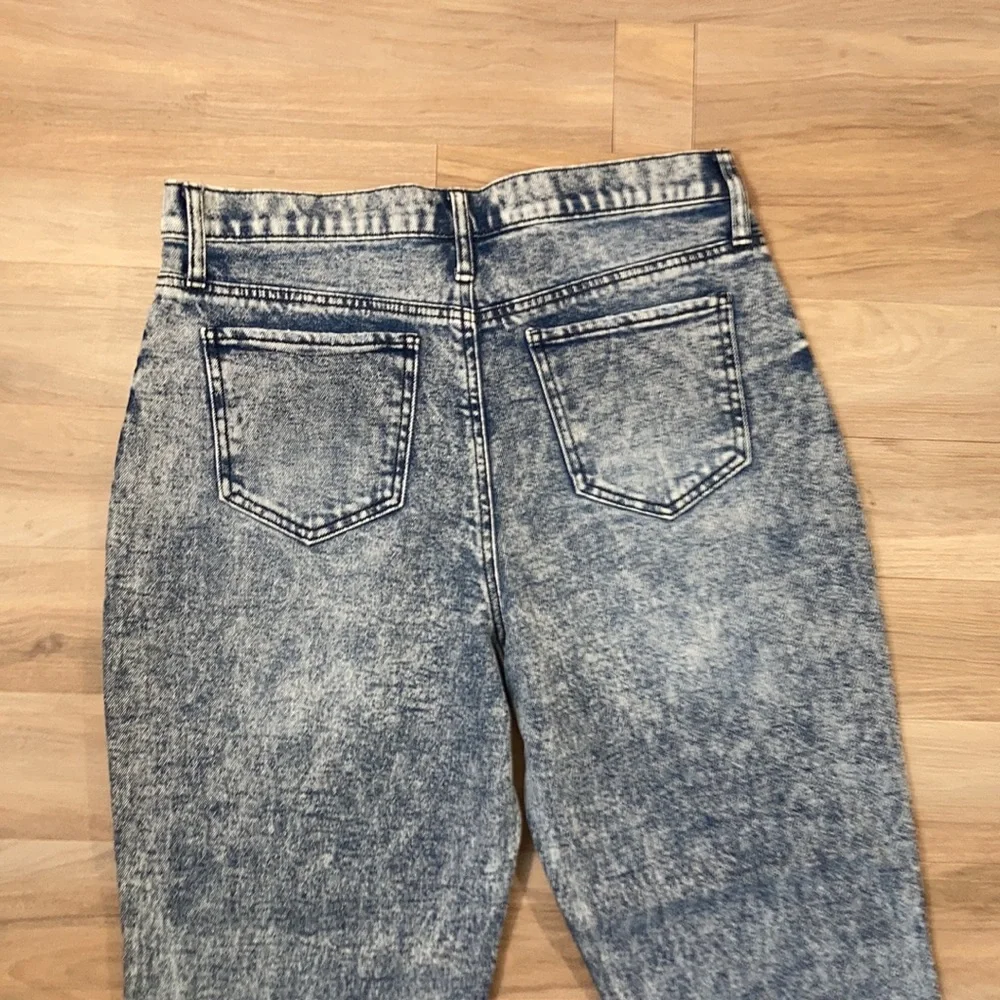 SO high rise MOM JEAN acid wash denim raw edge hem retro jean size 11 / 30 - Picture 11 of 16